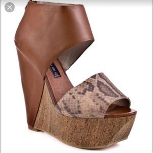 Steve Madden Mamba Wedges
